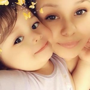 Meet your Posher, Mayra